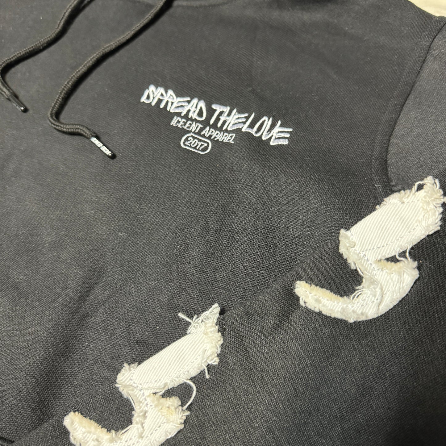 Love Is Blind Hoodie 🖤